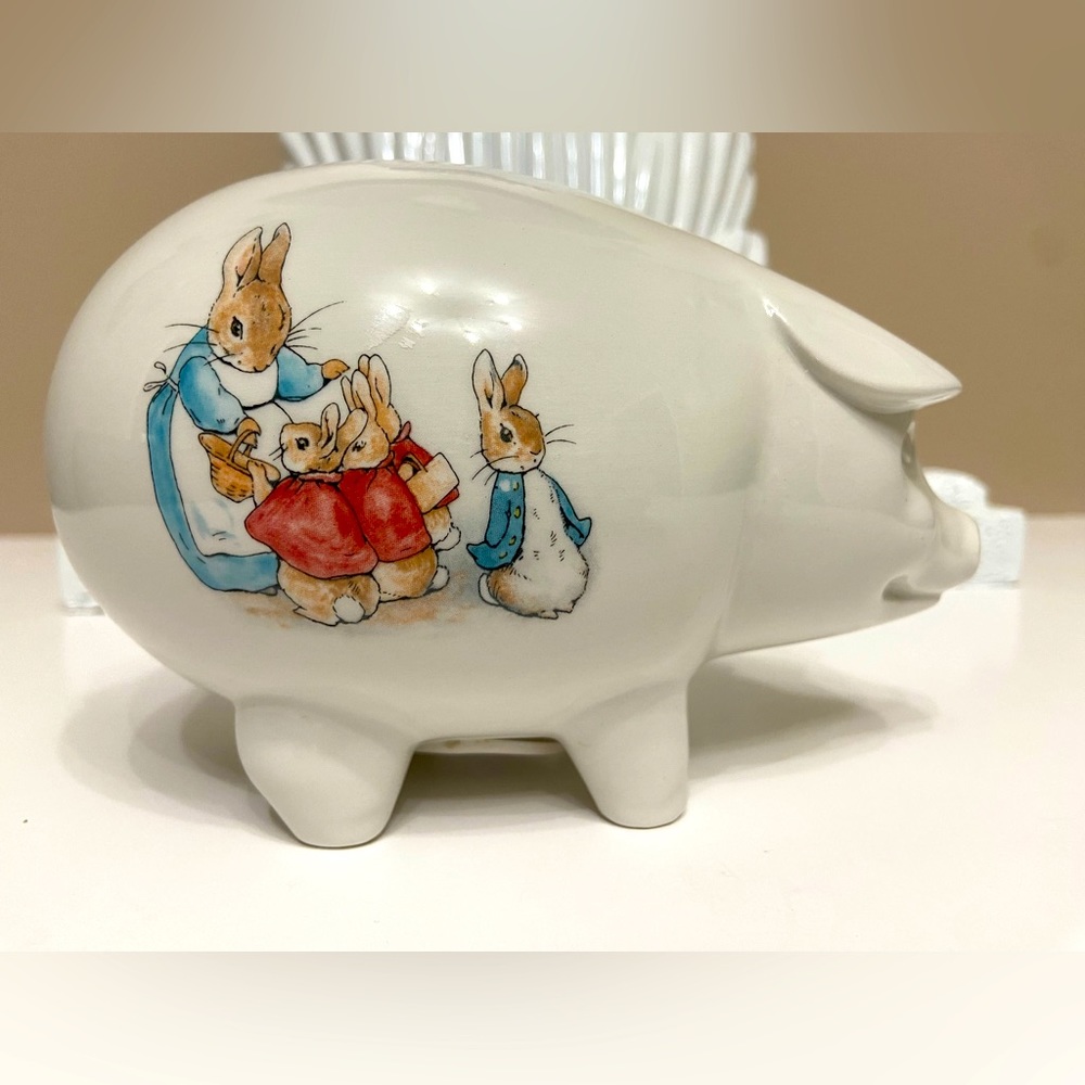 WEDGWOOD Peter Rabbit piggy bank. No damage